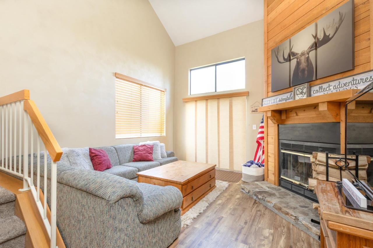 Apartment Seven Springs 2brloft Premium Condo, Sleeps 11! Champion