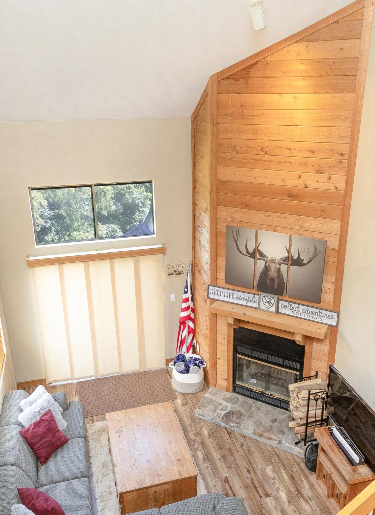 Seven Springs 2brloft Premium Condo, Sleeps 11!